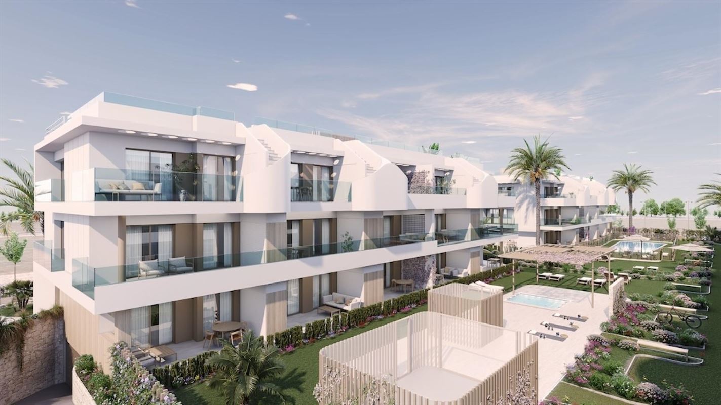 Image 1 : Apartment with terrace IN 03190 Pilar de la Horadada (Spain) - Price 229.000 €