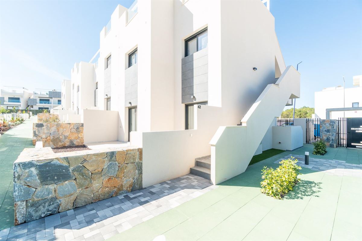 Image 6 : Apartments - solarium à 03181 Torrevieja (Espagne) - Prix 299.900 €
