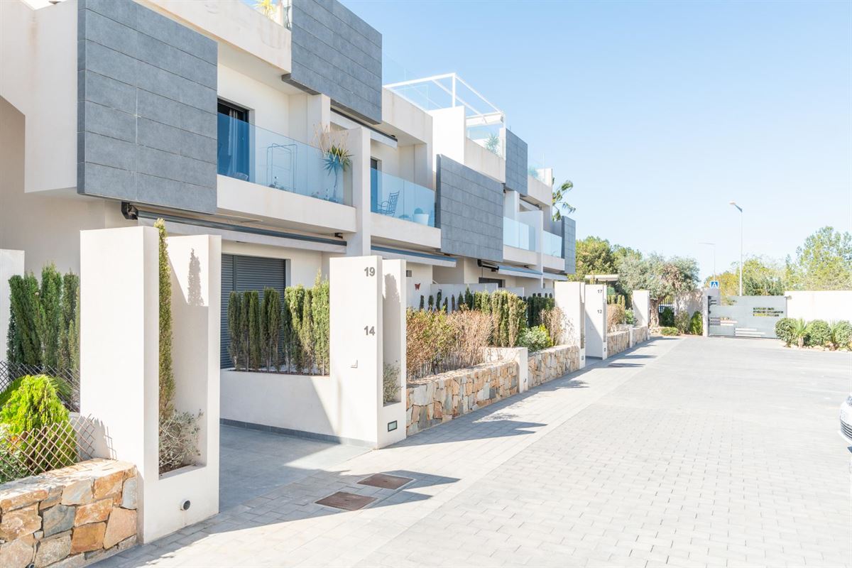 Image 13 : Apartments - solarium à 03181 Torrevieja (Espagne) - Prix 299.900 €
