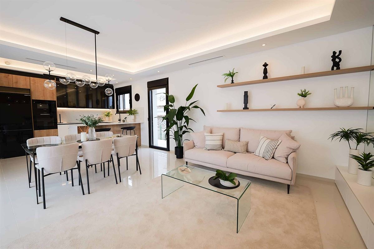 Image 3 : Villa IN 03170 Ciudad Quesada (Spain) - Price 744.764 €
