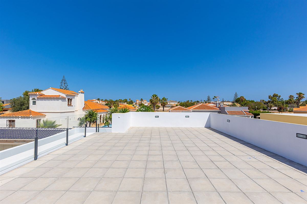 Foto 14 : Villa te 03181 Torrevieja (Spanje) - Prijs € 700.000