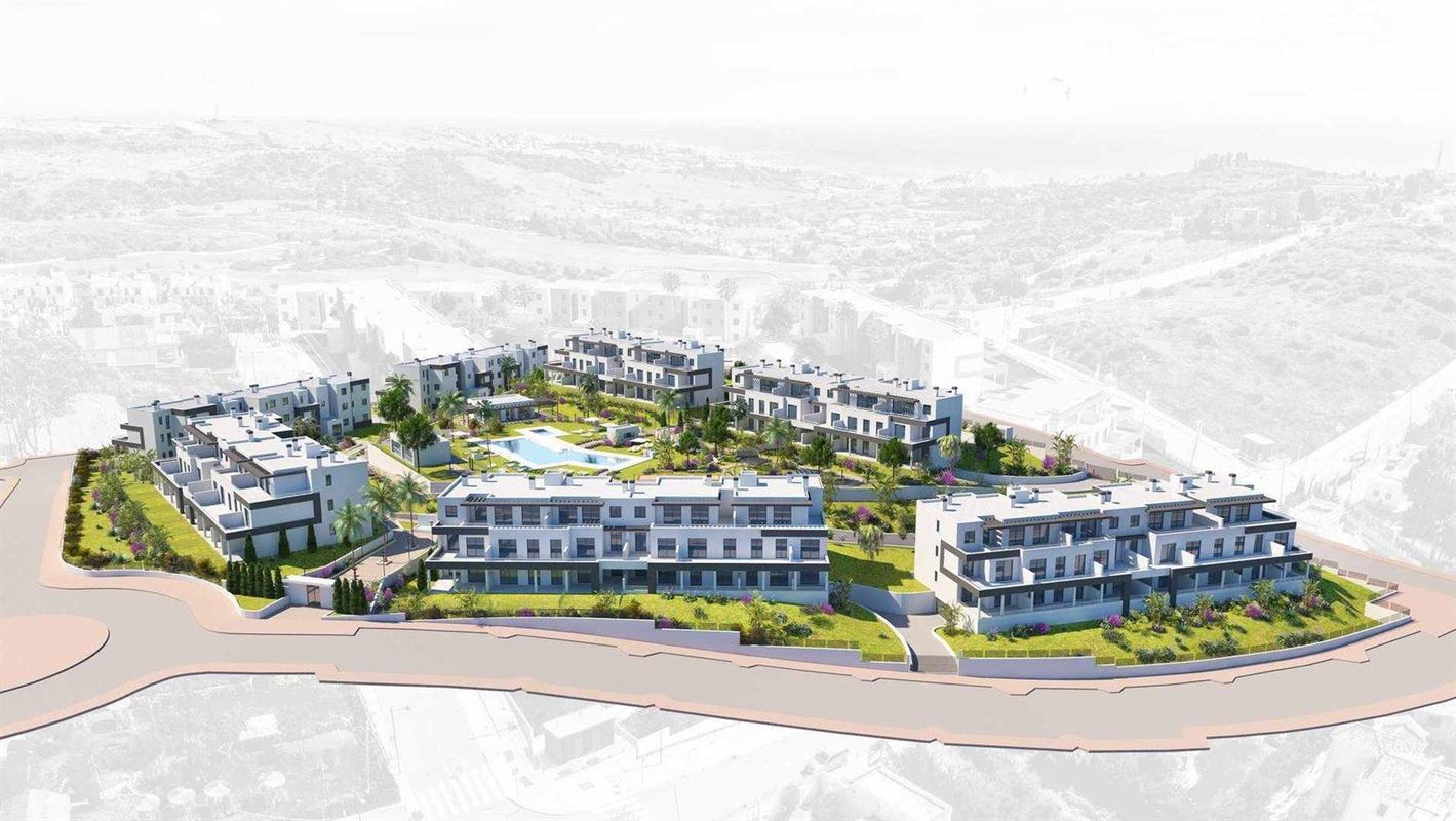 Foto 11 : Appartement met terras te 29680 Estepona (Spanje) - Prijs € 330.000