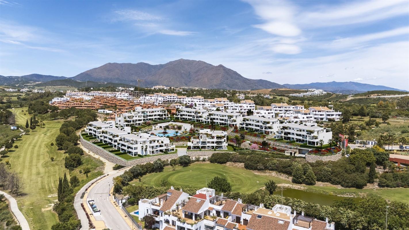 Foto 10 : Appartement met terras te 29690 Casares (Spanje) - Prijs € 455.000