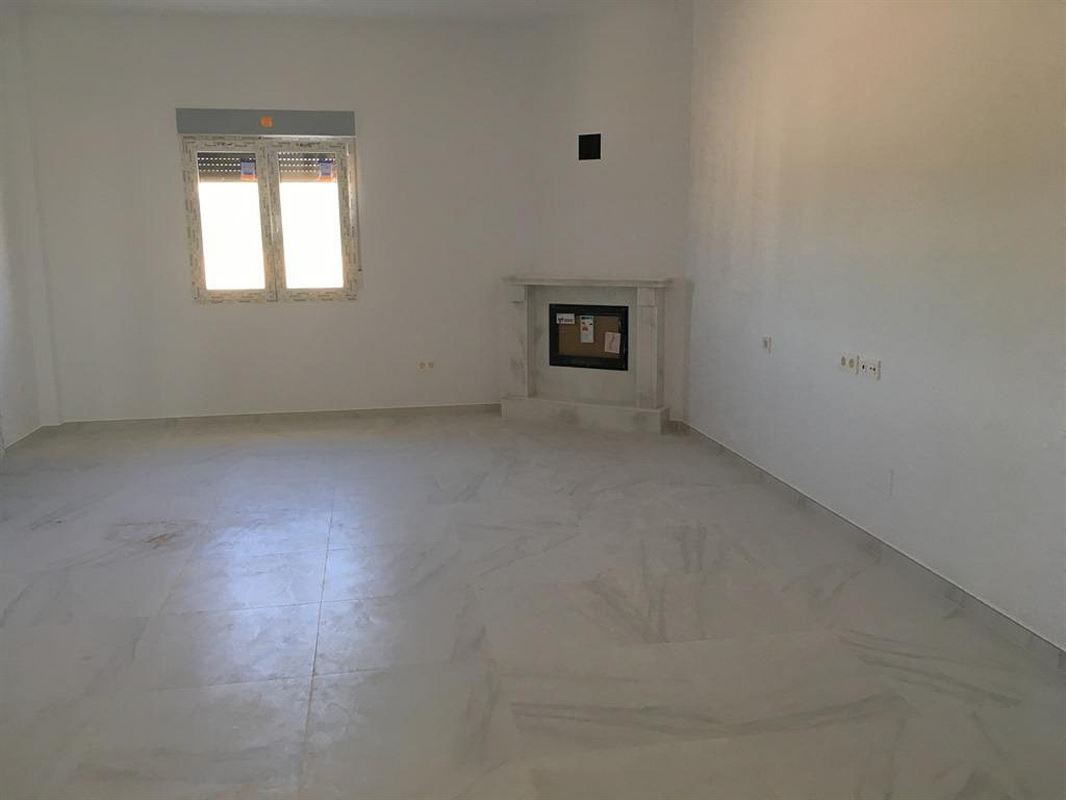 Foto 7 : Villa te 03650 Pinoso (Spanje) - Prijs € 297.000