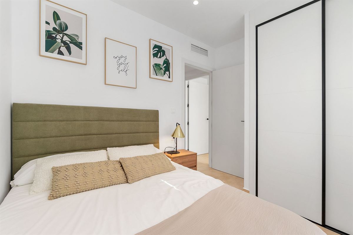 Foto 12 : Appartement met tuin te 03181 Torrevieja (Spanje) - Prijs € 289.900