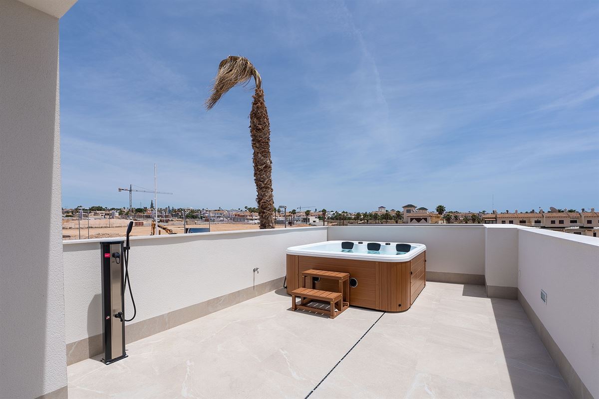 Image 19 : Villa à 03170 Ciudad Quesada (Espagne) - Prix 439.000 €