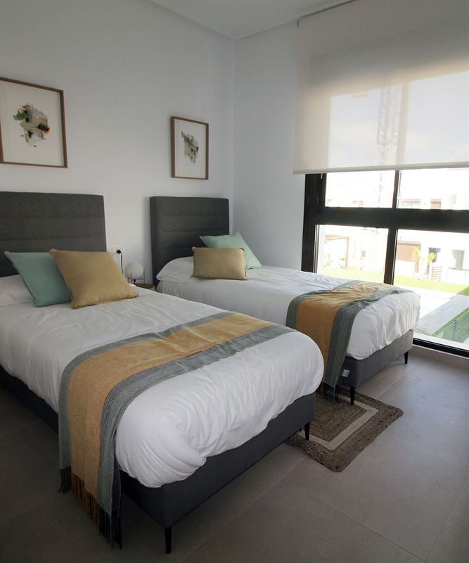 Image 10 : Villa IN 03190 Pilar de la Horadada (Spain) - Price 354.900 €