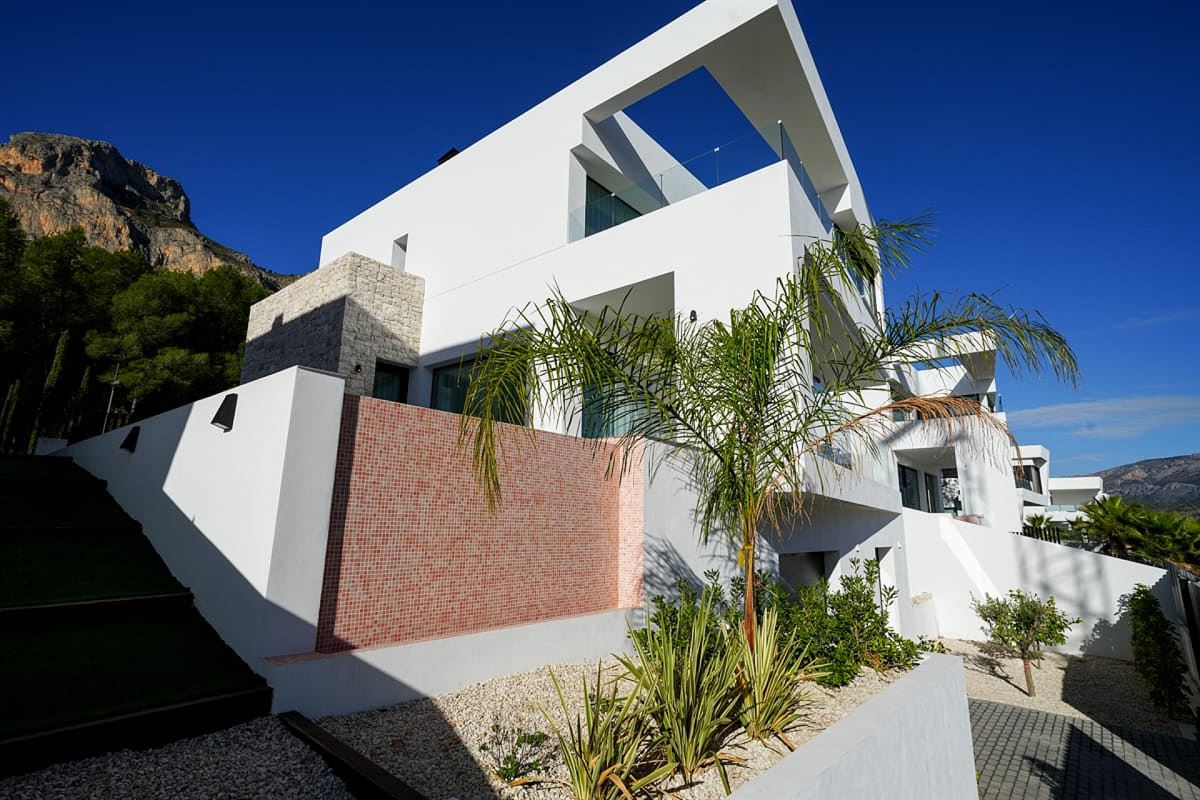 Image 17 : Villa IN 03520 Polop (Spain) - Price 860.000 €