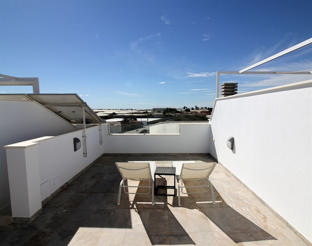 Image 14 : Villa IN 03190 Pilar de la Horadada (Spain) - Price 354.900 €
