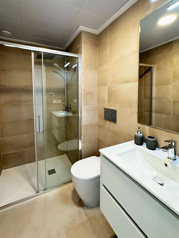 Image 19 : Villa à 03150 Dolores (Espagne) - Prix 459.000 €