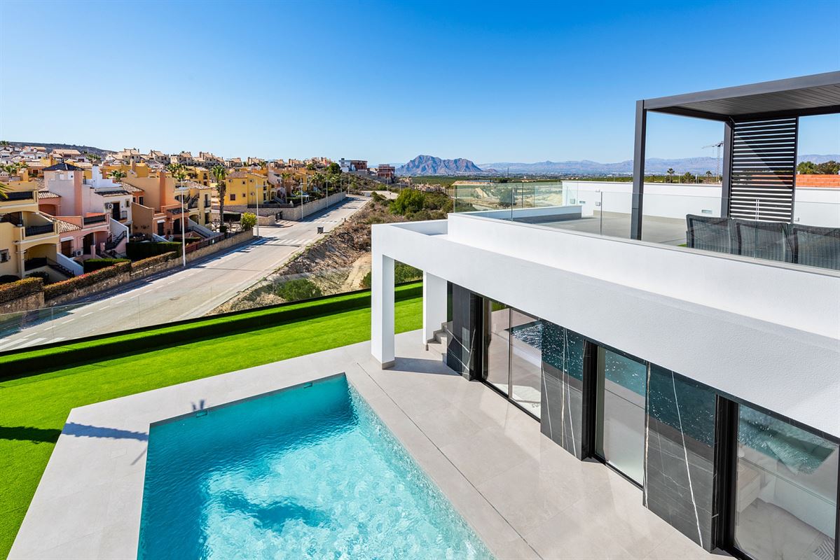Image 30 : Villa à 03169 La Finca Golf (Espagne) - Prix 630.000 €