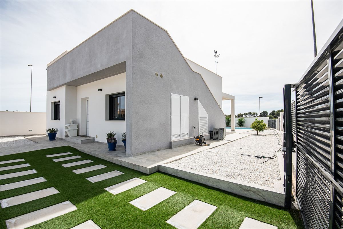 Image 16 : Villa IN 03191 Pinar De Campoverde (Spain) - Price 422.500 €