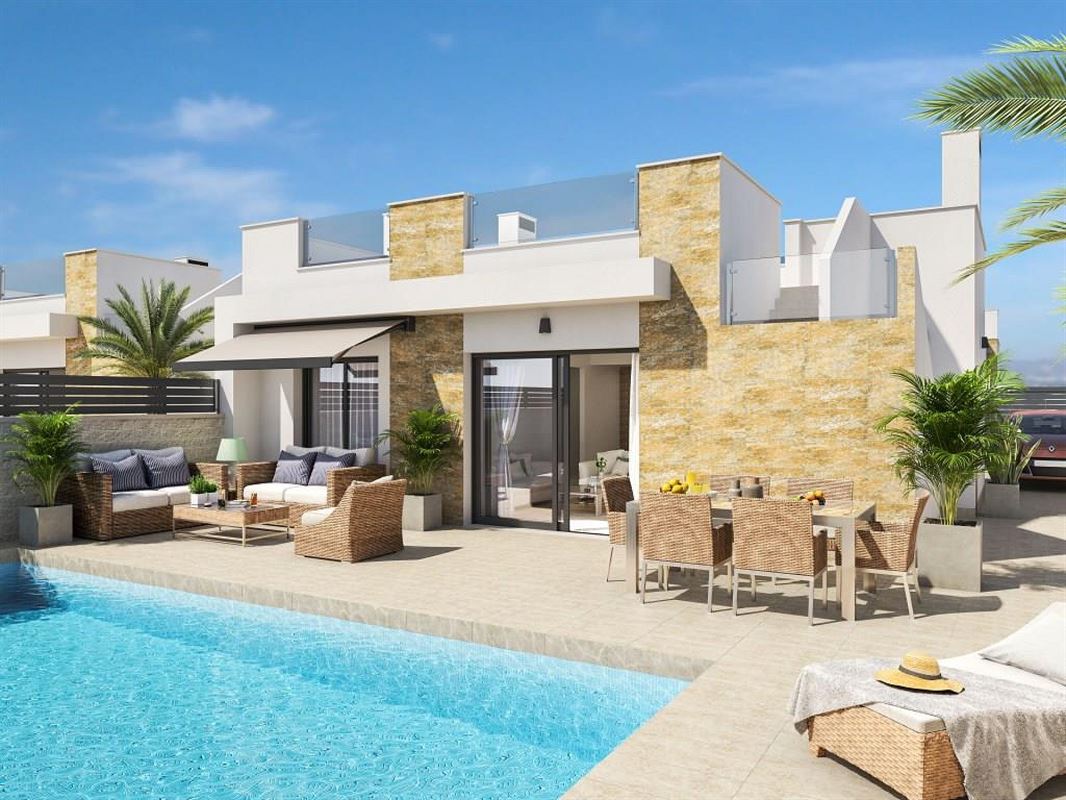 Image 1 : Villa IN 03194 La Marina (Spain) - Price 392.000 €