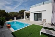 Image 2 : Villa IN 03191 Pinar De Campoverde (Spain) - Price 422.500 €
