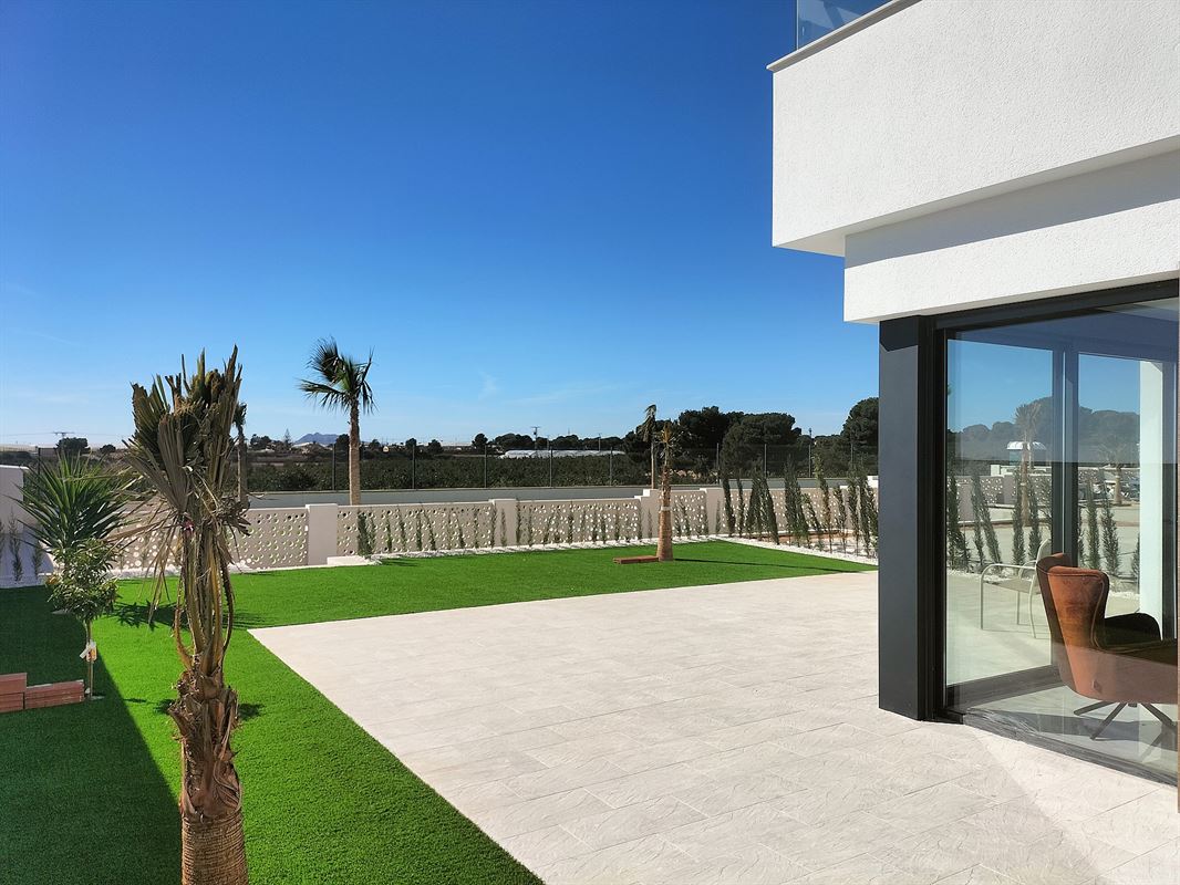 Foto 1 : Villa te 03190 Pilar de la Horadada (Spanje) - Prijs € 399.000
