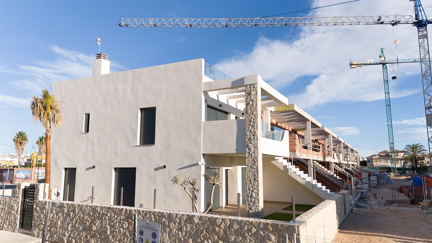 Image 8 : Apartment with garden IN 03190 Pilar de la Horadada (Spain) - Price 290.000 €
