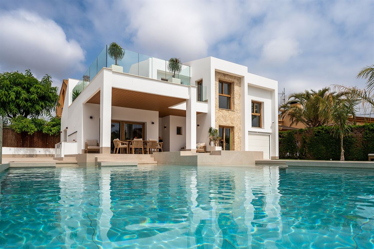 Foto 22 : Villa te 03189 Campoamor - Orihuela Costa (Spanje) - Prijs € 1.350.000