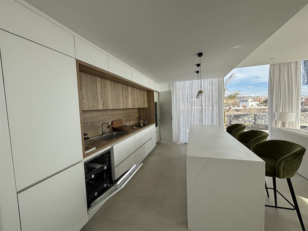 Image 13 : Apartment with terrace IN 38687 Guia De Isora (Spain) - Price 850.000 €