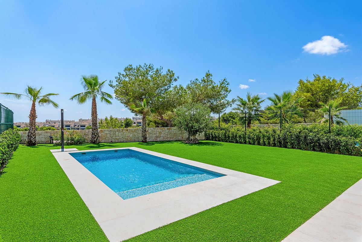 Image 19 : Villa à 03190 Pilar de la Horadada (Espagne) - Prix 765.302 €