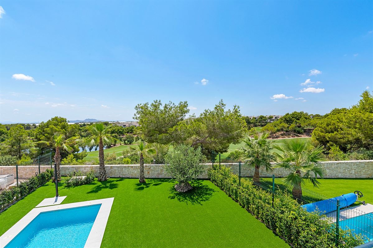 Image 7 : Villa à 03190 Pilar de la Horadada (Espagne) - Prix 765.302 €