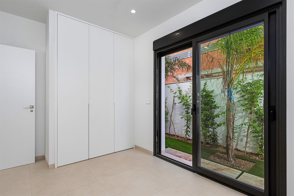 Image 11 : Apartments - solarium IN 03190 Pilar de la Horadada (Spain) - Price 369.900 €