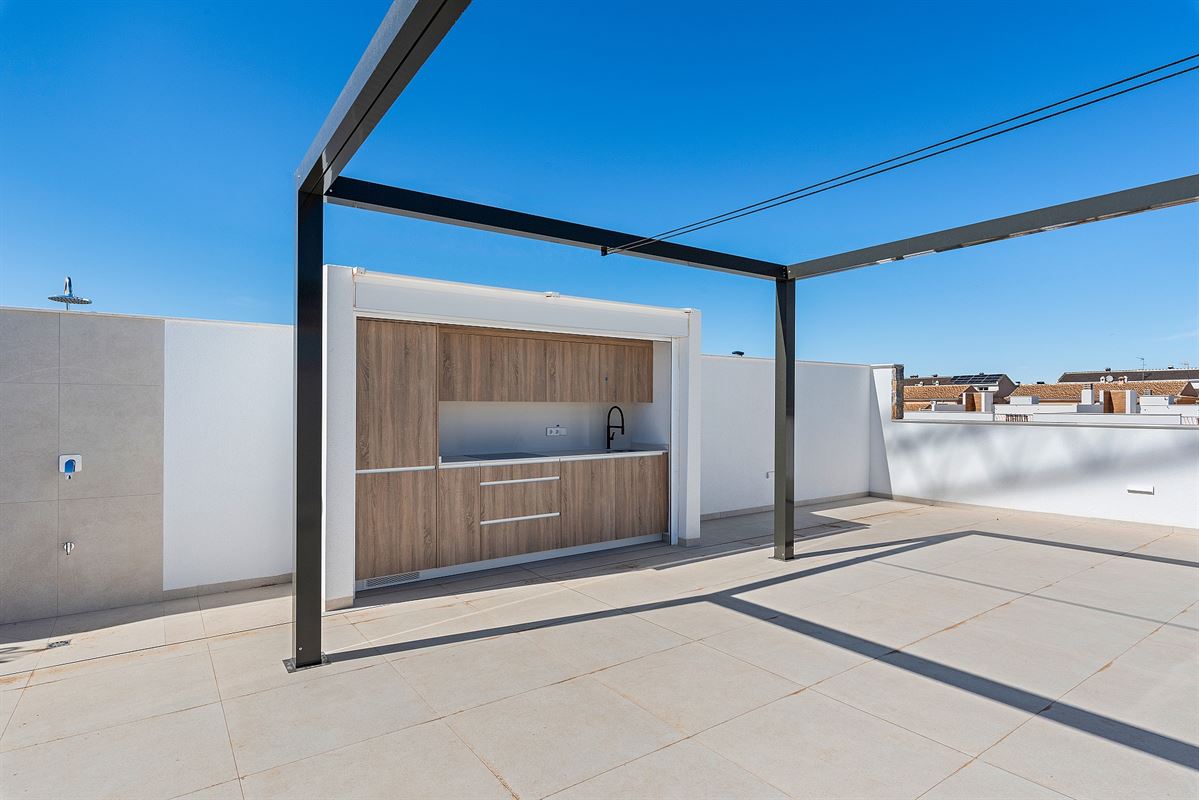 Image 2 : Apartments - solarium IN 03190 Pilar de la Horadada (Spain) - Price 369.900 €