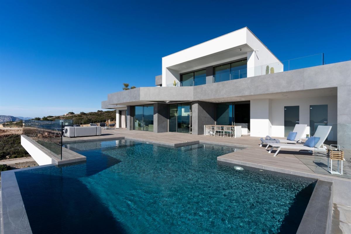 Image 1 : Villa IN 03726 Benitachell - Cumbre del Sol (Spain) - Price 2.950.000 €