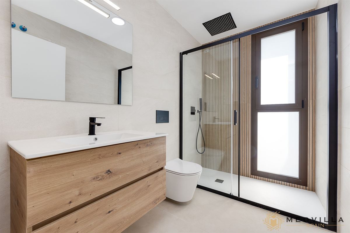 Image 10 : Villa à 30710 Los Alcazares (Espagne) - Prix 685.000 €