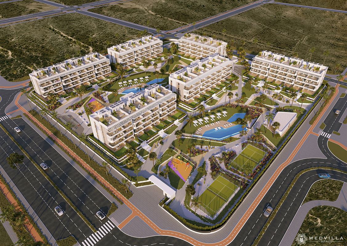 Foto 1 : Appartement met tuin te 03181 Torrevieja (Spanje) - Prijs € 375.000