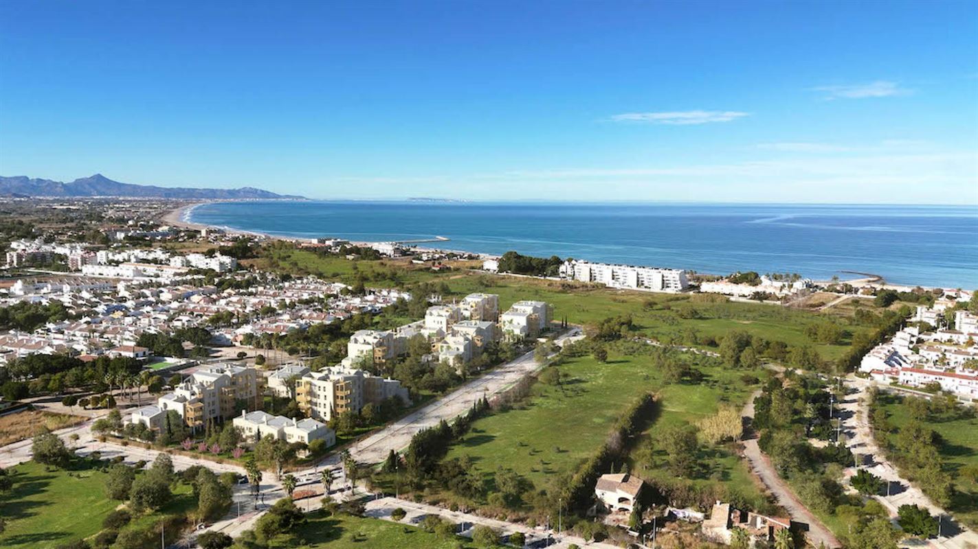 Image 11 : Apartment with terrace IN 03700 Denia (Spain) - Price 232.000 &euro;
