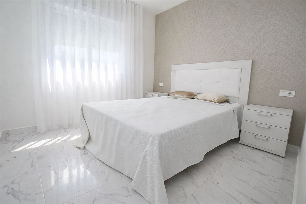 Image 15 : Apartment with garden à 03193 San Miguel de Salinas (Espagne) - Prix 251.600 &euro;