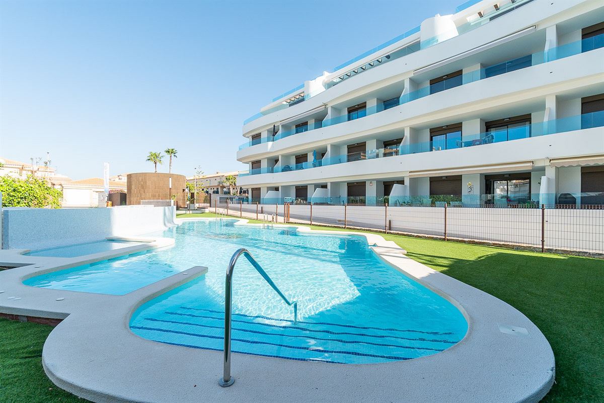 Image 23 : Apartment with garden à 03189 Playa Flamenca - Orihuela Costa (Espagne) - Prix 419.000 &euro;