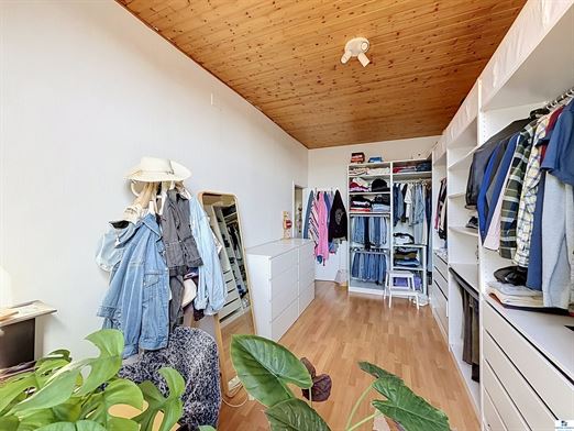 Image 11 :  IN 9000 GENT (Belgium) - Price 390.000 &euro;