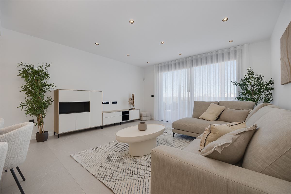 Image 20 : Villa à 03181 Torrevieja (Espagne) - Prix 585.000 &euro;