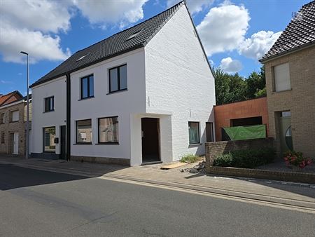Woning te 8480 Ichtegem (België) - Prijs €378.500 Woning te 8480 Ichtegem (België) - Prijs €378.500