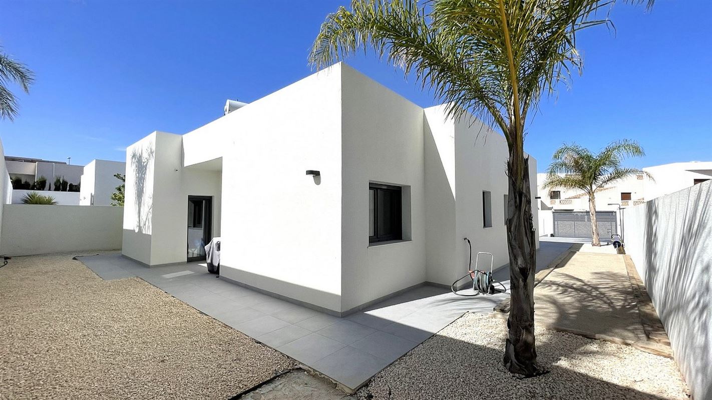 Image 20 : Villa à 03369 Rafal (Espagne) - Prix 415.000 &euro;