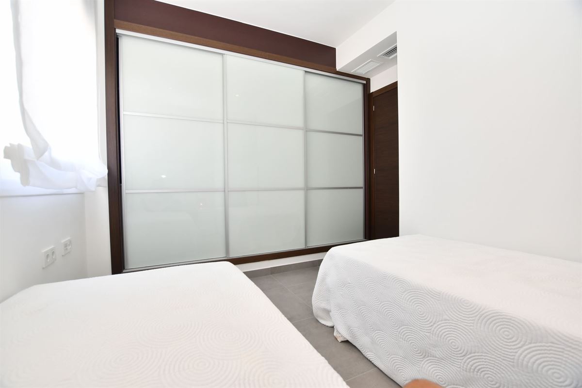Image 19 : Apartments - solarium IN 03193 San Miguel de Salinas (Spain) - Price 262.900 &euro;