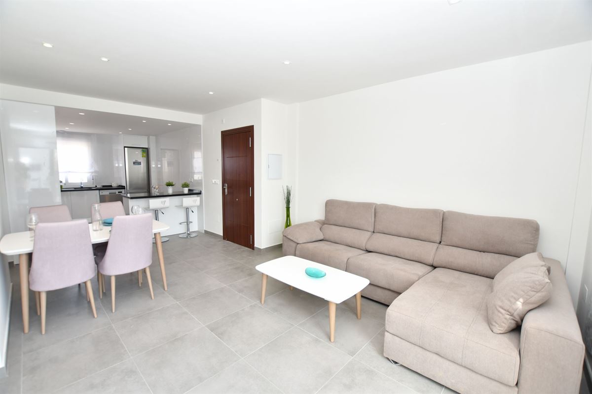 Image 13 : Apartment with garden IN 03193 San Miguel de Salinas (Spain) - Price 251.900 &euro;