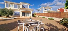 Foto 26 :  te  Purias (Spanje) - Prijs &euro; 375.000