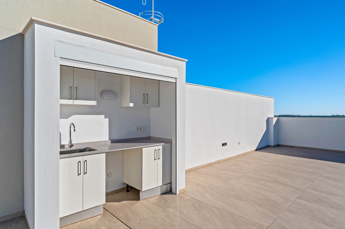 Image 37 : Apartment with terrace IN  Los Alcázares (Spain) - Price 359.900 &euro;