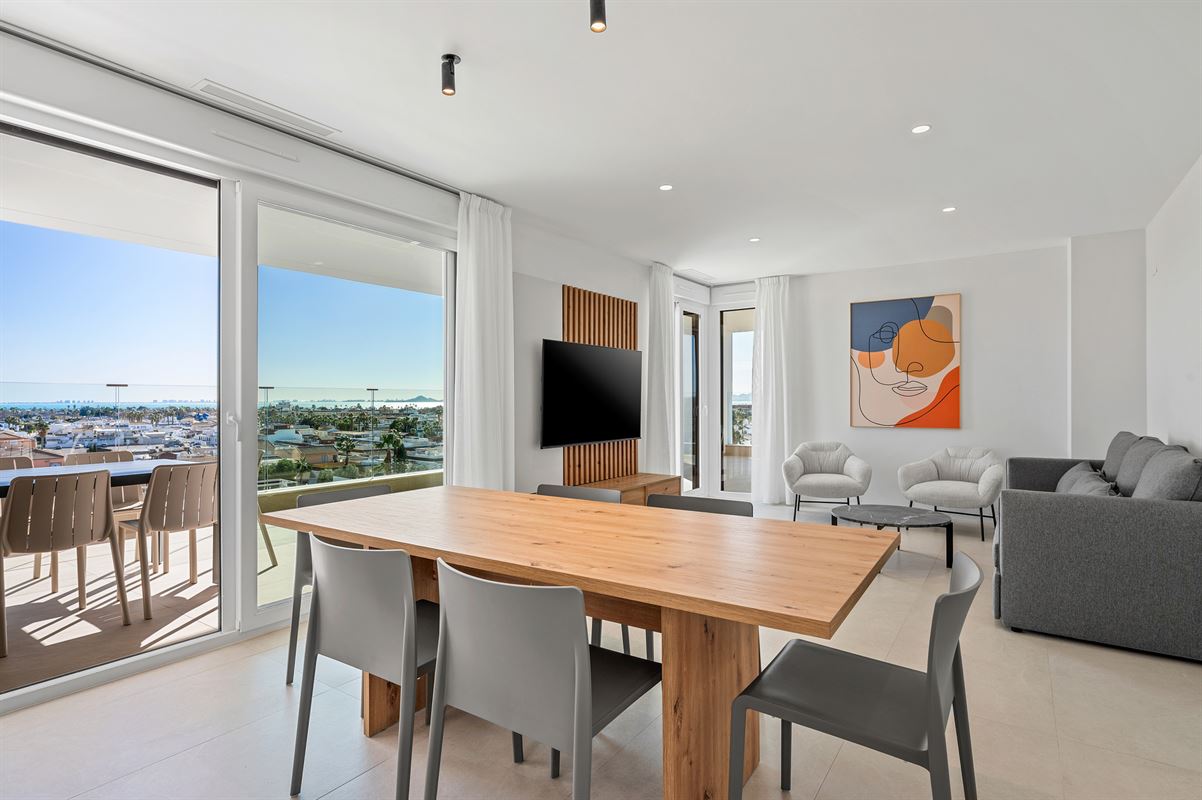 Image 12 : Apartment with terrace IN  Los Alcázares (Spain) - Price 359.900 &euro;