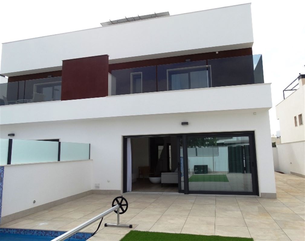 Image 45 : Semi detached IN  Pilar de La Horadada (Spain) - Price 425.000 &euro;