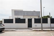 Image 4 : Villa IN 03191 Pinar De Campoverde (Spain) - Price 422.500 &euro;
