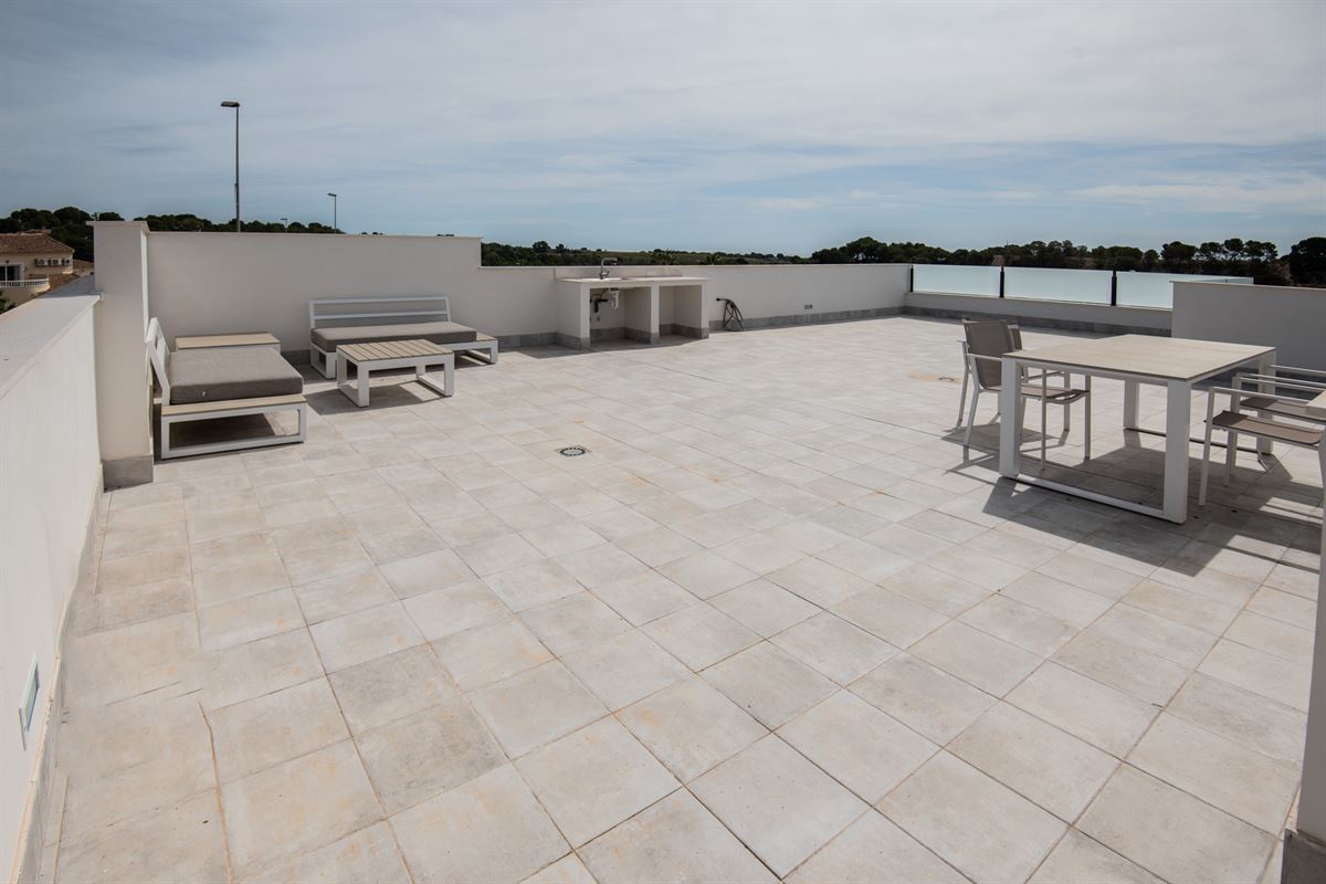 Image 44 : Villa IN 03191 Pinar De Campoverde (Spain) - Price 422.500 &euro;