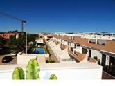 Foto 1 :  te  Pilar de La Horadada (Spanje) - Prijs &euro; 325.000