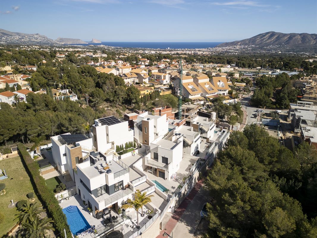 Image 44 :  à 03230 La Nucia (Espagne) - Prix 600.000 &euro;