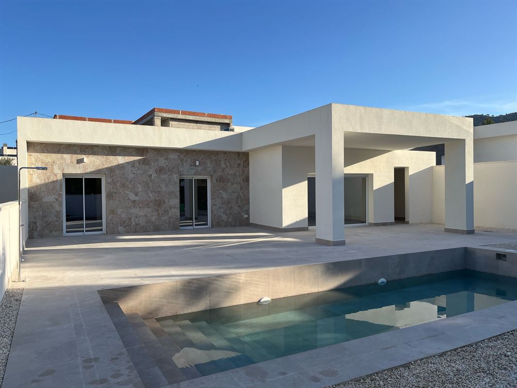 Foto 13 :  te 03669 La Romana (Spanje) - Prijs &euro; 375.000
