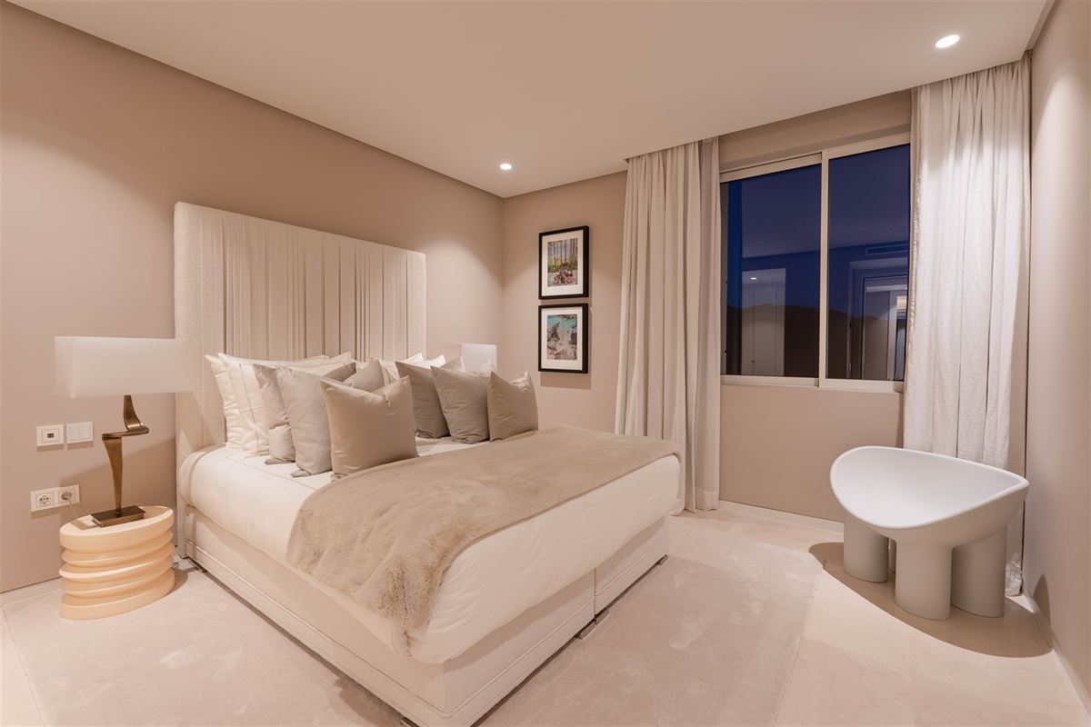 Appartement de luxe au rez-de-chaussée de Palo Alto, Ojen, avec vue panoramique sur la mer, à quelques minutes de Marbella