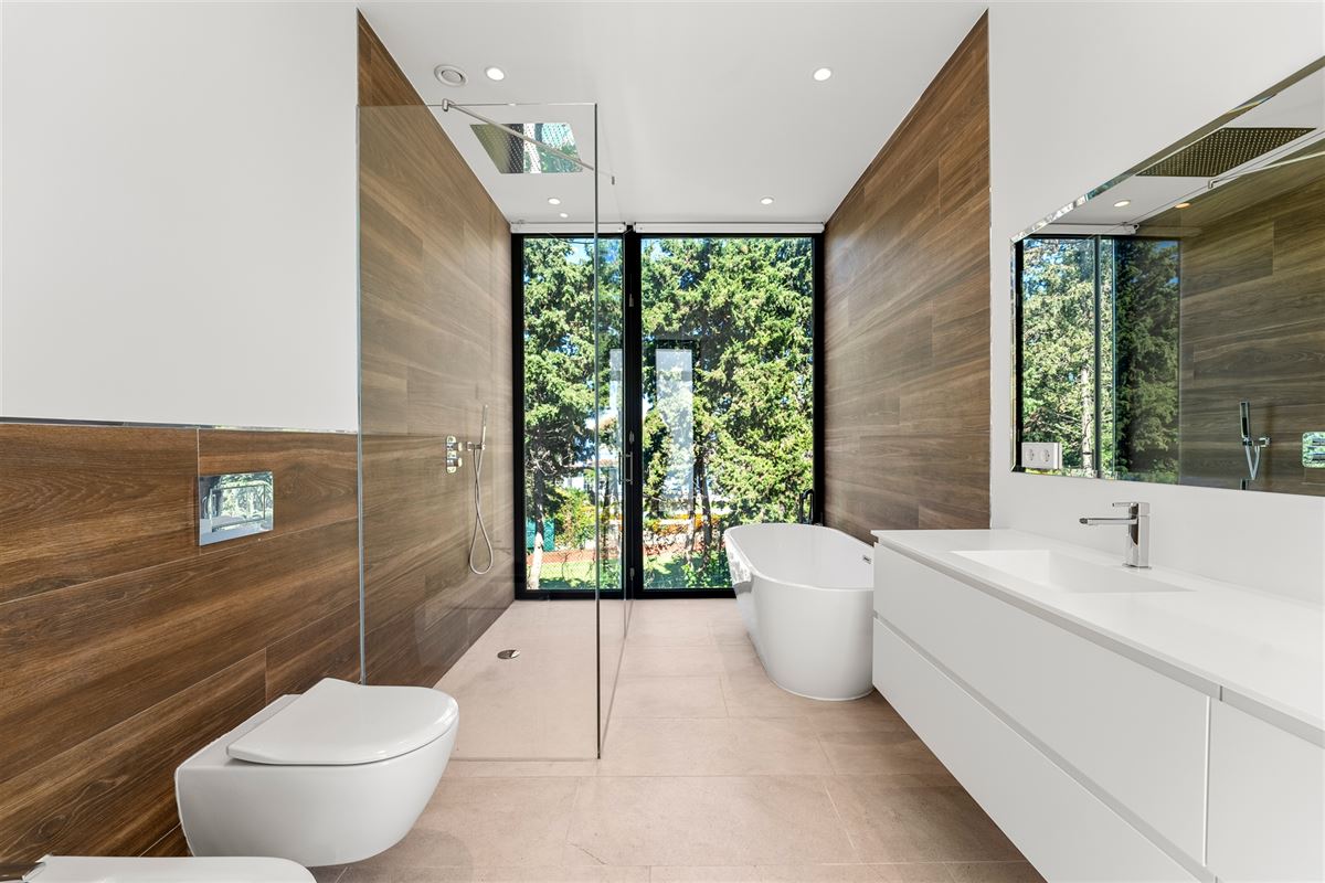 Flambant neuf : Belle villa contemporaine, à quelques pas de la plage,