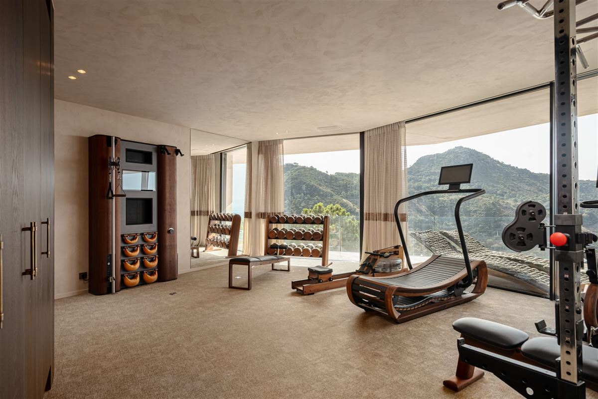 Newly built luxury eco-villa with panoramic sea views in the beautiful Monte Mayor area, Benahavis